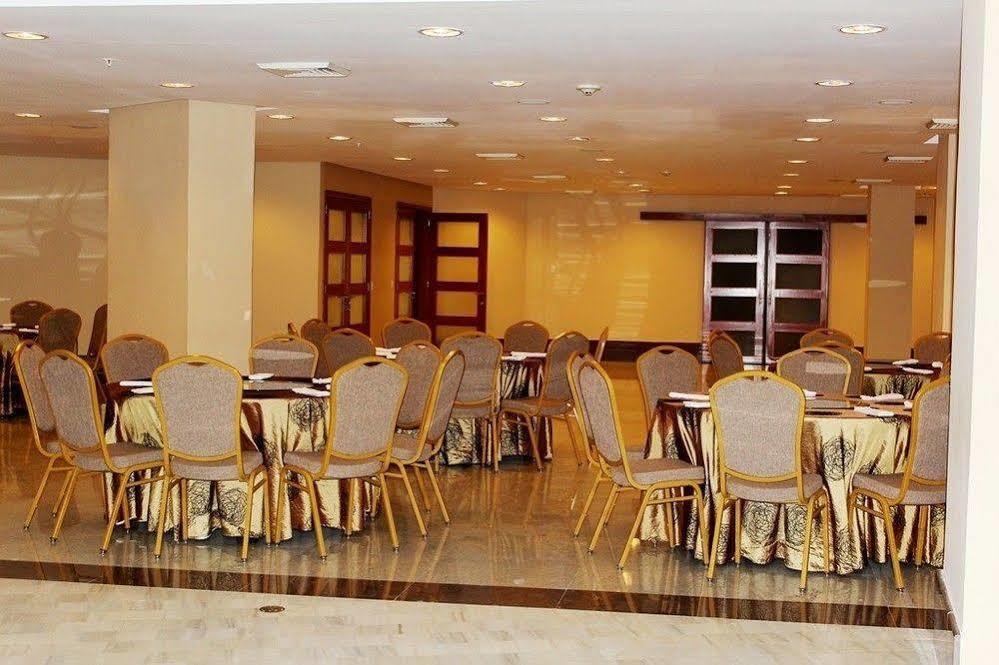 Torres De Alba Hotel & Suites Panama City Luaran gambar
