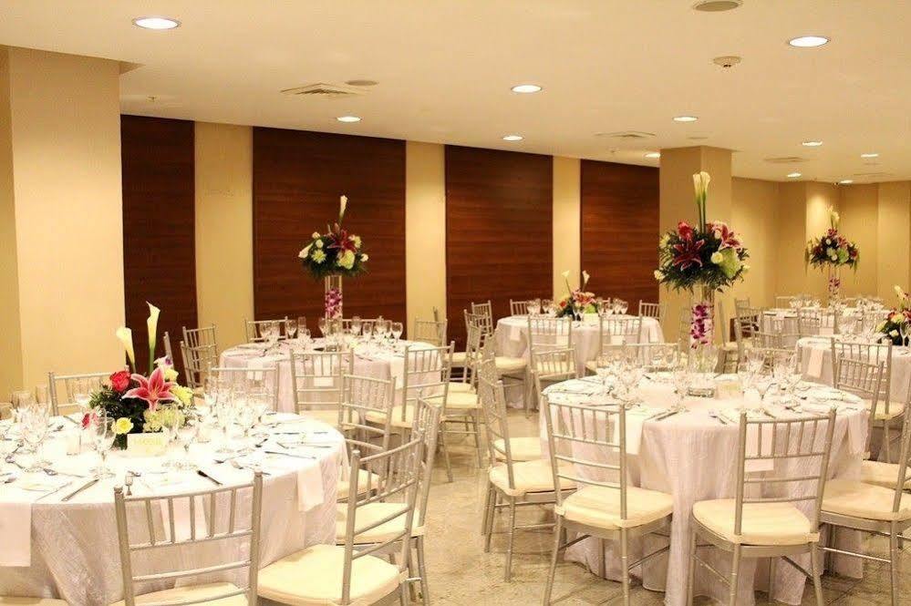 Torres De Alba Hotel & Suites Panama City Luaran gambar